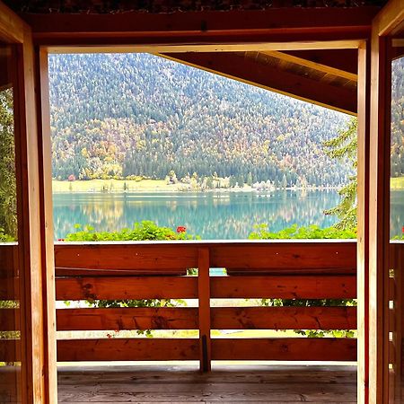 Chalets Zoehrer - Wohnen Am Wasser Weissensee Extérieur photo