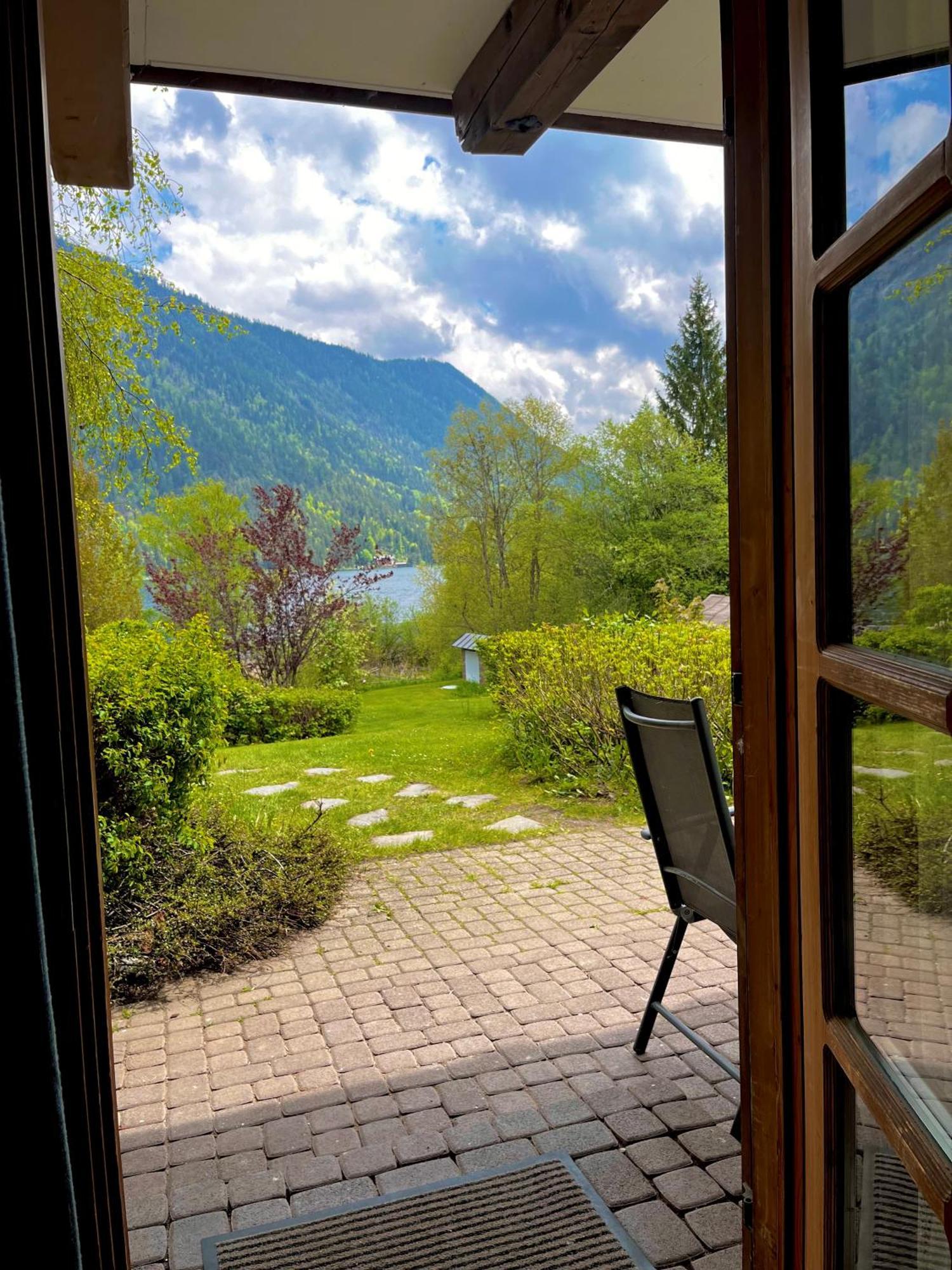 Chalets Zoehrer - Wohnen Am Wasser Weissensee Extérieur photo
